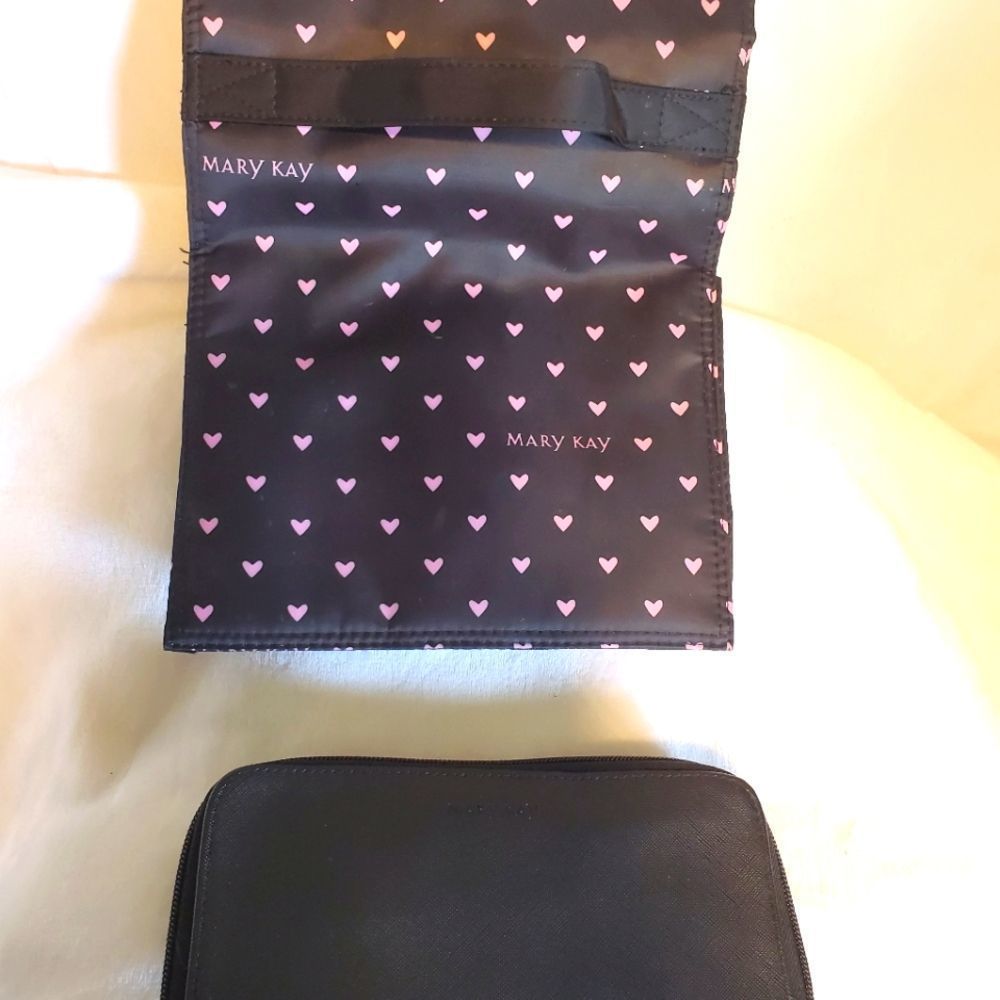 Mary Kay Travel cosmetic bags